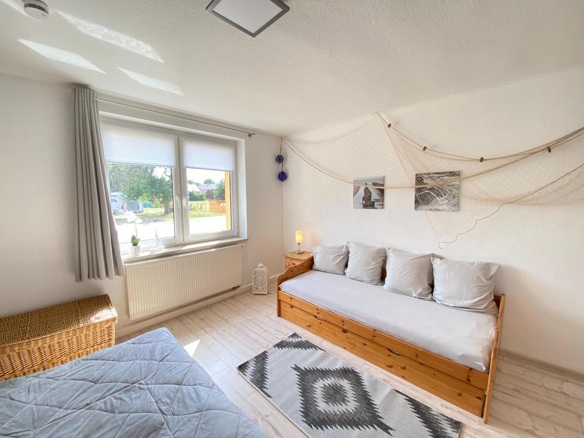 Gelbes Haus Seenland Ferienwohnungen Xl Elsterheide 外观 照片