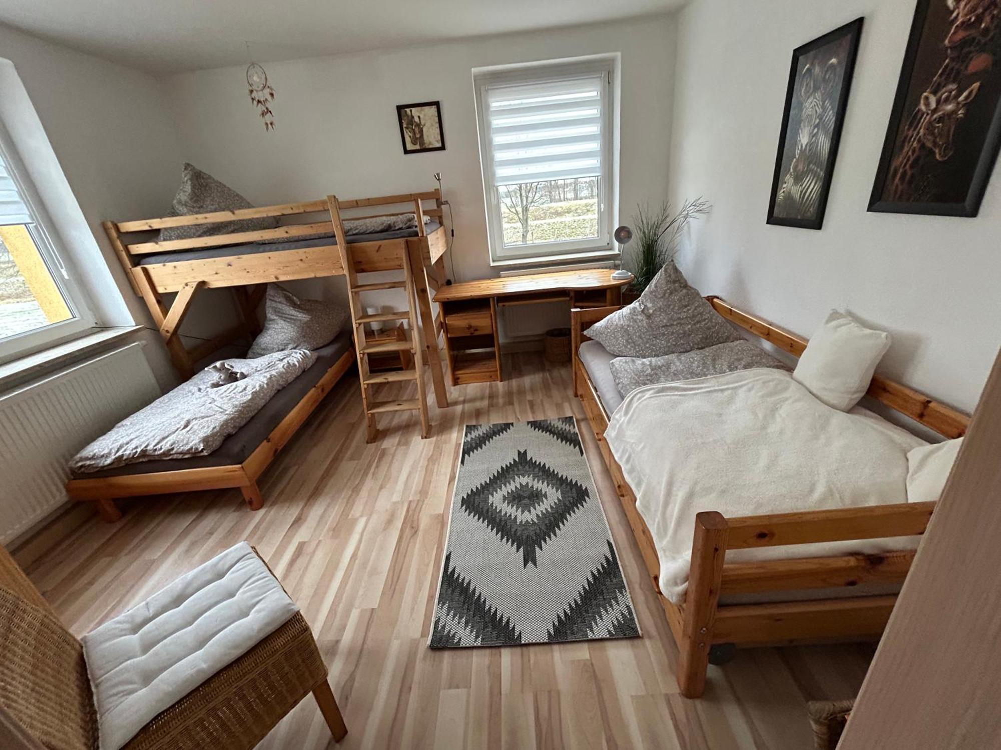 Gelbes Haus Seenland Ferienwohnungen Xl Elsterheide 外观 照片