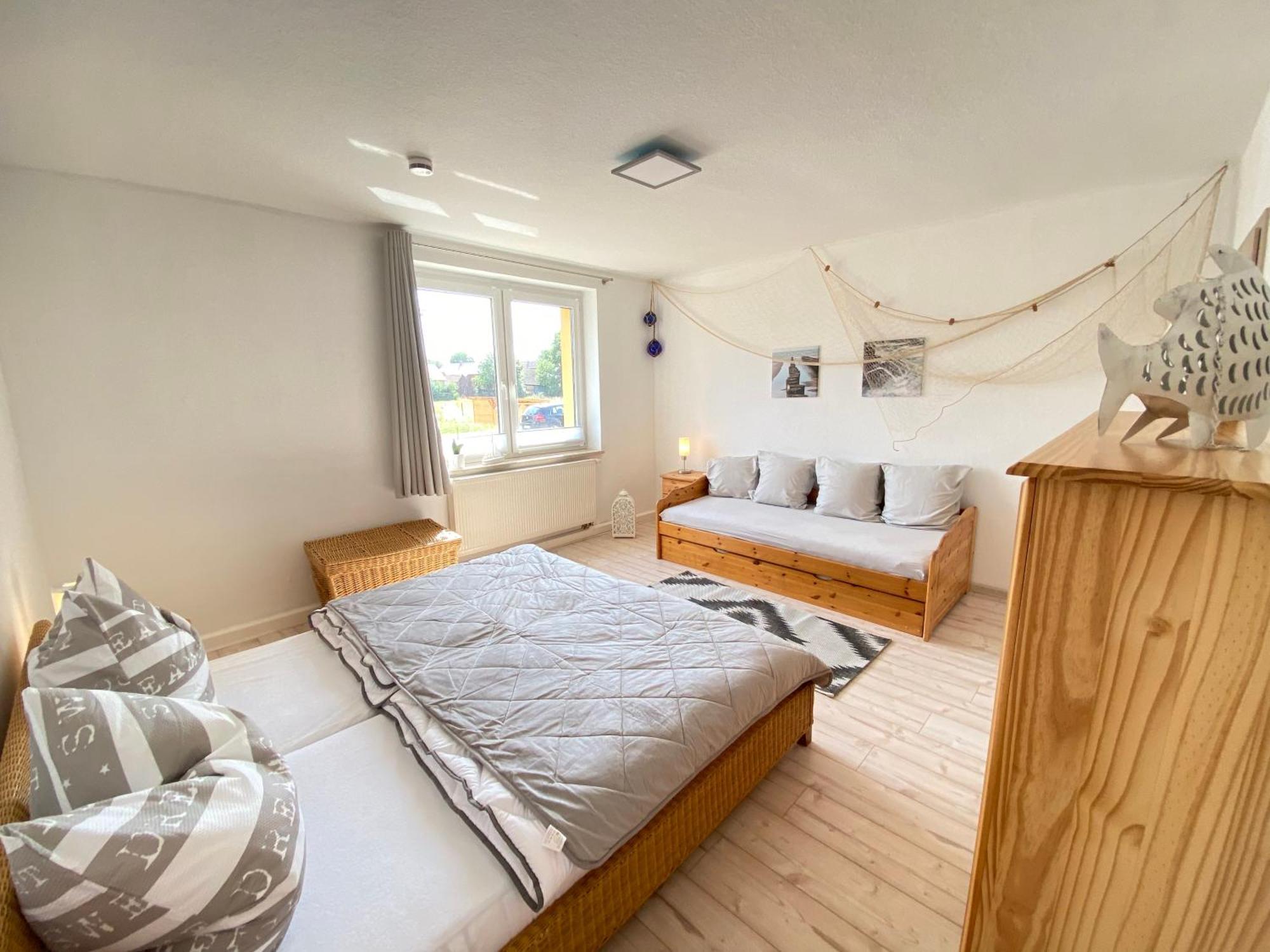 Gelbes Haus Seenland Ferienwohnungen Xl Elsterheide 客房 照片